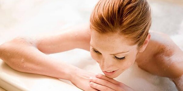 Кардиологи запретили принимать зимой горячие ванны