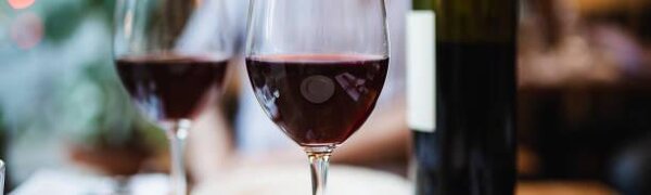 В Грузии начали выдавать туристам бесплатное вино