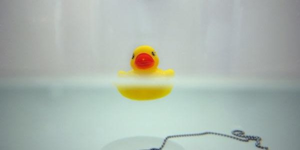 Во Владивостоке горячая вода вернётся в дома горожан с опозданием (АДРЕСА)