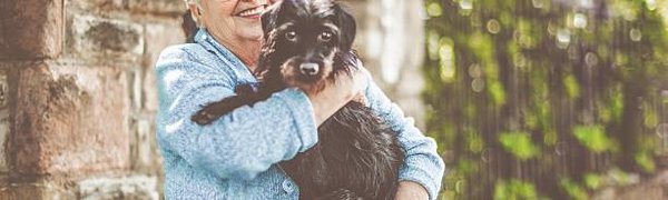 Пожилым людям необходимо заводить животных, уверены неврологи