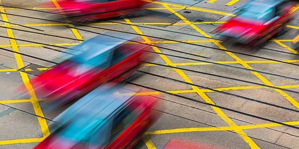 На российских дорогах появится синяя разметка