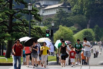В Японии из-за жары пострадали более 5 тысяч человек