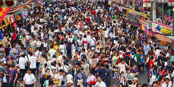 Из-за волны тепла в Японии госпитализированы 889 человек