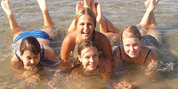 Где в Приморье можно купаться, не боясь за свое здоровье