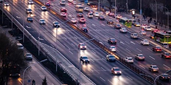 Автомобили перестали быть основным источником смога в городах