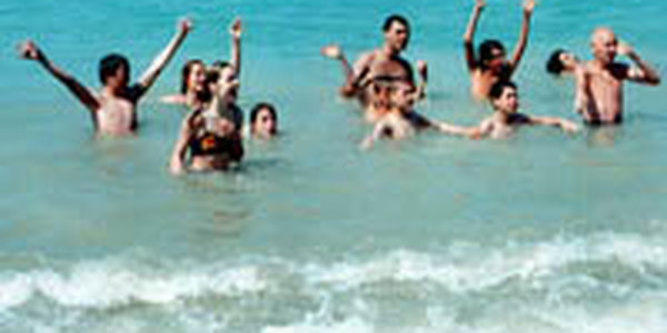 Купальный сезон в Приморье «запоздал»