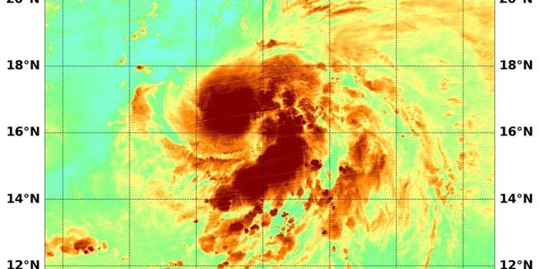 Тропический шторм «Джеби» идёт на Японию