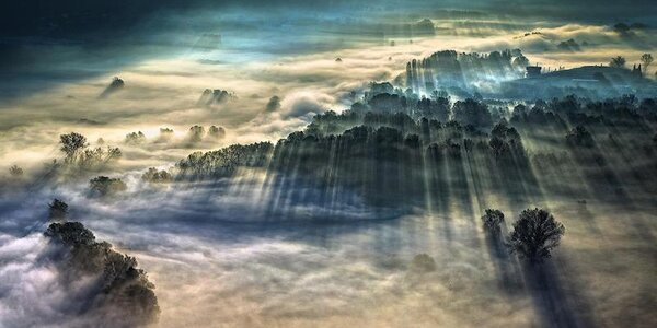 Фото утреннего тумана в Италии стало лучшим погодным снимком года