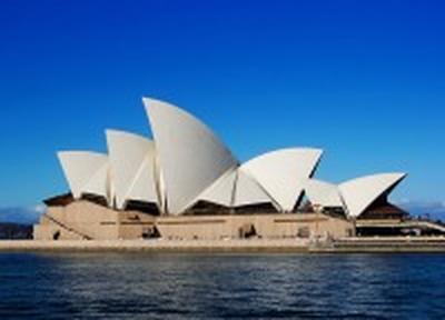 Работники Сиднейской оперы откажутся на год от бумаги