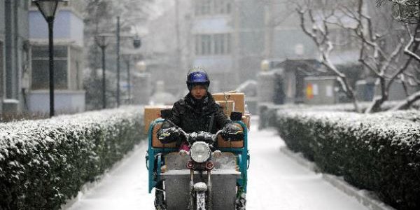 На Китай обрушились сильные снегопады