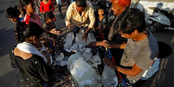 Небывалая жара в Индии и Пакистане грозит неурожаем