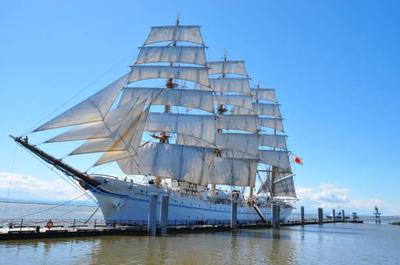 Во Владивосток завтра прибывает большой японский парусник «Kaiwo Maru»