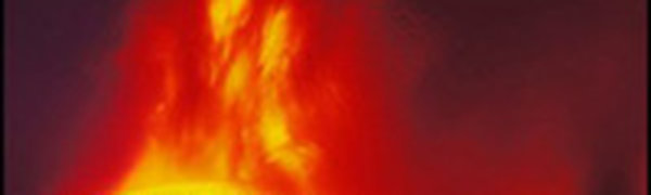 Плоский Толбачик на Камчатке выбросил пепел на высоту около 4 км 