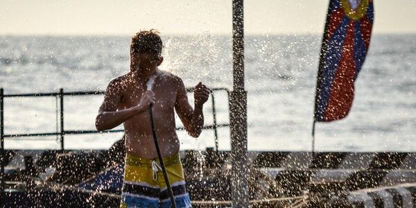 30-тиградусная жара не покидает Владивосток 