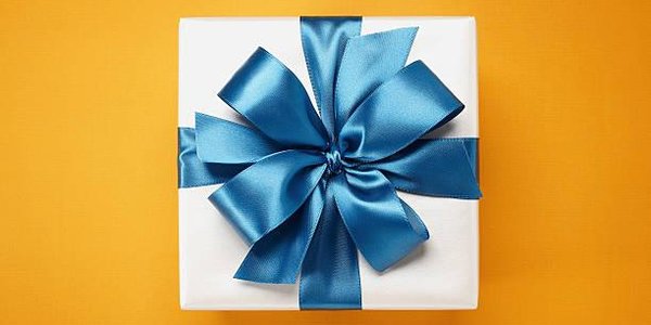 Новогодние подарки для детей-сирот можно оставить в торговых сетях Приморья