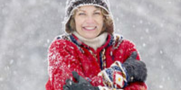 В Якутии снегопад оставил без света три поселка