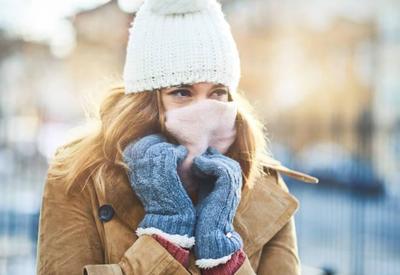 Эксперты рассказали, как пережить холодное время года