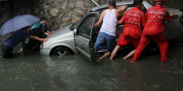 Север Китая пострадал от стихии