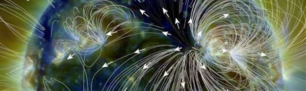 К Земле направляется поток высокоскоростного солнечного ветра