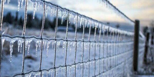 Период аномально холодной погоды в Приморье продолжается, температура отстает от нормы на 7 — 11 градусов
