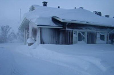 В финской деревне выпало рекордное количество снега