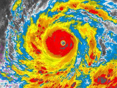 В ближайшие сутки тайфун «Мангхут» исчезнет с карт погоды