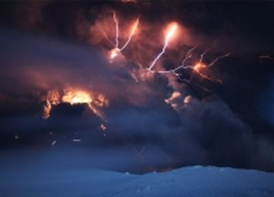 Аналитики подсчитывают последствия извержения вулкана Эйяфьятлайокудль