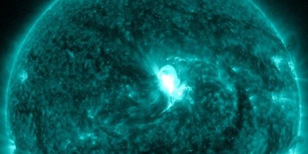 В четверг на Земле ожидается новая геомагнитная буря