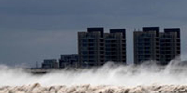 Два новых тайфуна бушуют в Тихом океане