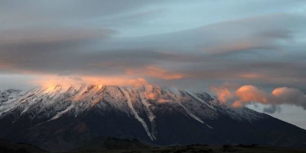 Самый высокий и активный вулкан Камчатки наконец-то успокоился