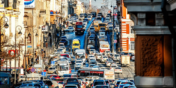 Движение в центре Владивостока сегодня вечером ограничат на 1,5 часа