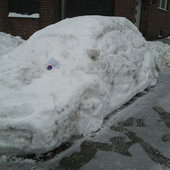 Немецкая полиция выписала штраф за парковку снежного автомобиля