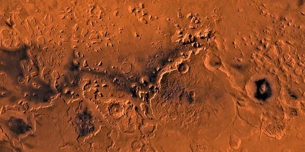 Учёные нашли под поверхностью Марса озеро с жидкой водой