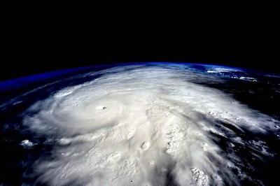 Глобальное потепление усилит супертайфуны