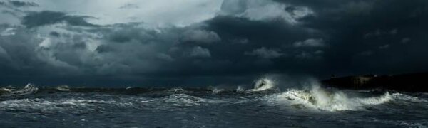 Экс-тайфун «Митаг» обрушит на Камчатку сильные дожди и ураганный ветер