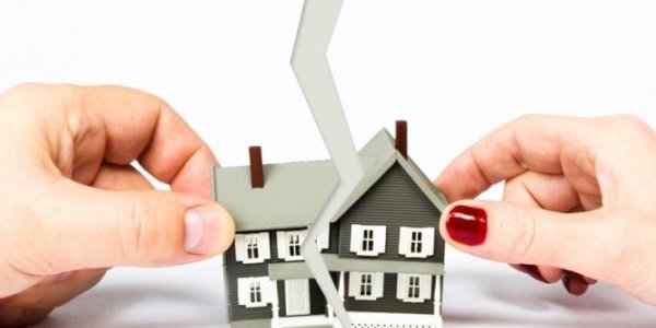 Долго добираться до работы? Готовьтесь к разводу