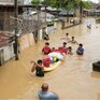 Супертайфун «Нору» обрушился на Филиппины