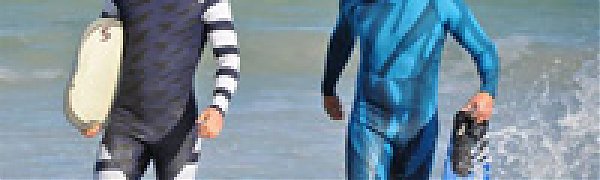 В Австралии придумали гидрокостюмы, защищающие от акул