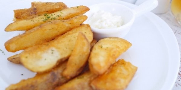 Жареная картошка поднимает настроение