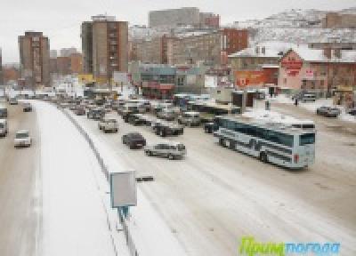 Все магистрали Владивостока обработаны противогололёдными материалами 
