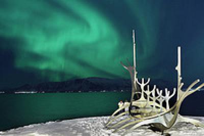 В Исландии северное сияние можно наблюдать круглый год