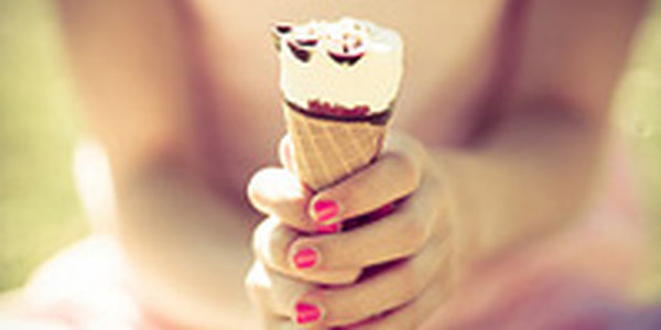 Мороженое помогает справиться с депрессией