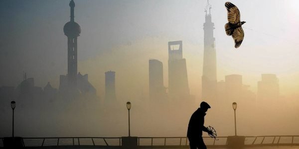 В нескольких регионах Китая введен «жёлтый» уровень экологической тревоги