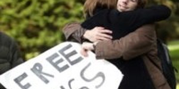 Обнимайтесь чаще — и начните сегодня! 