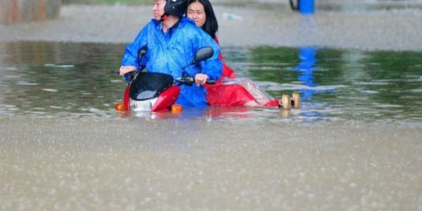 Юго-запад Китая заливают дожди