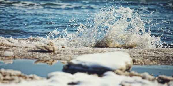 С каждым днём выход на лёд в Приморье становится всё опаснее