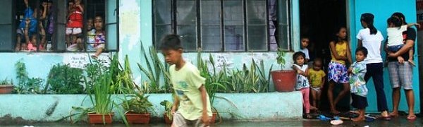 На Филиппинах из-за тайфуна «Мелор» эвакуированы 750 тыс. человек (ВИДЕО)