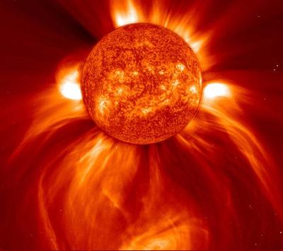 Опубликован самый завораживающий снимок Солнца за 20 лет