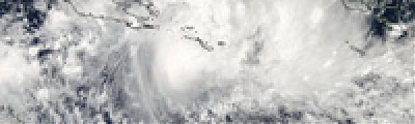 Циклон «Айта» приближается к восточной части Австралии