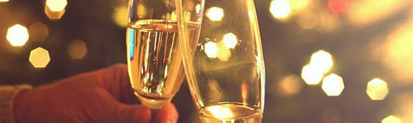 К Новому году шампанское в России подорожает на 10–15 %